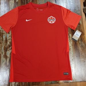 Team Canada Official Soccer Jersey - Large NWT